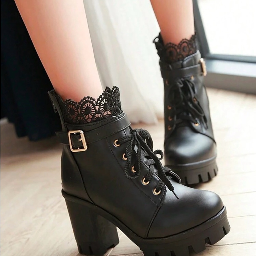 SHEIN Black Chunky Heel Ankle Boots
